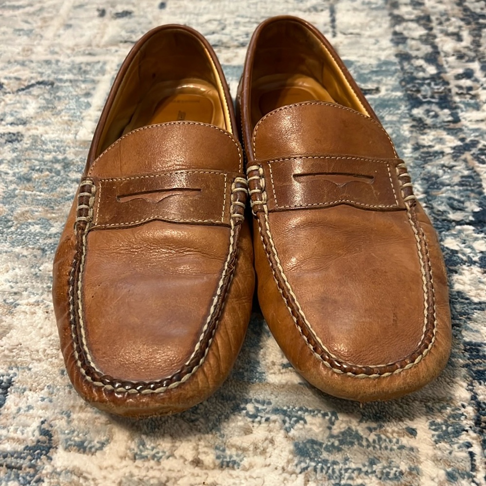 Size 10 men’s Johnston & Murphy leather loafers